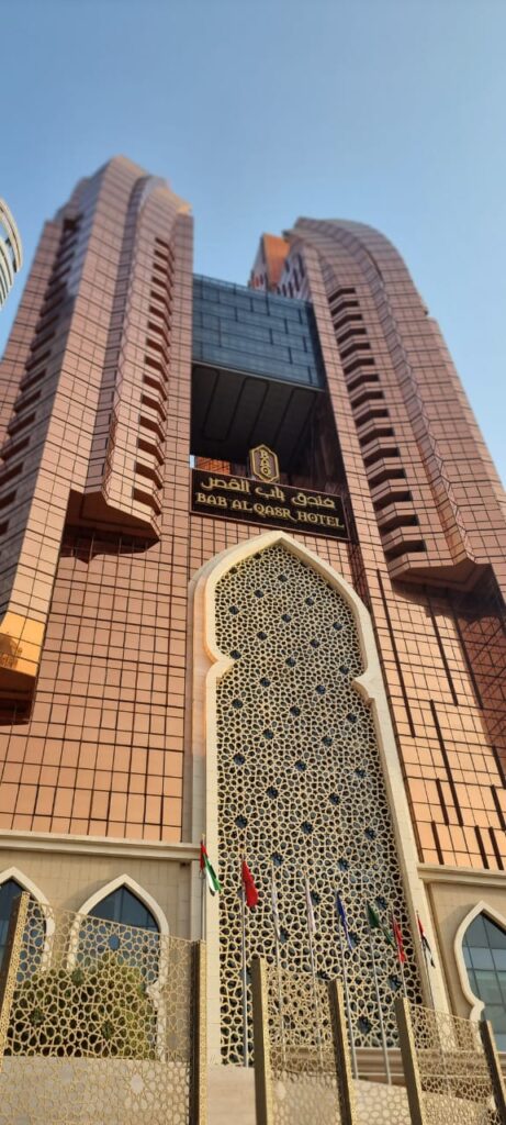 movers in the corniche area abu dhabi